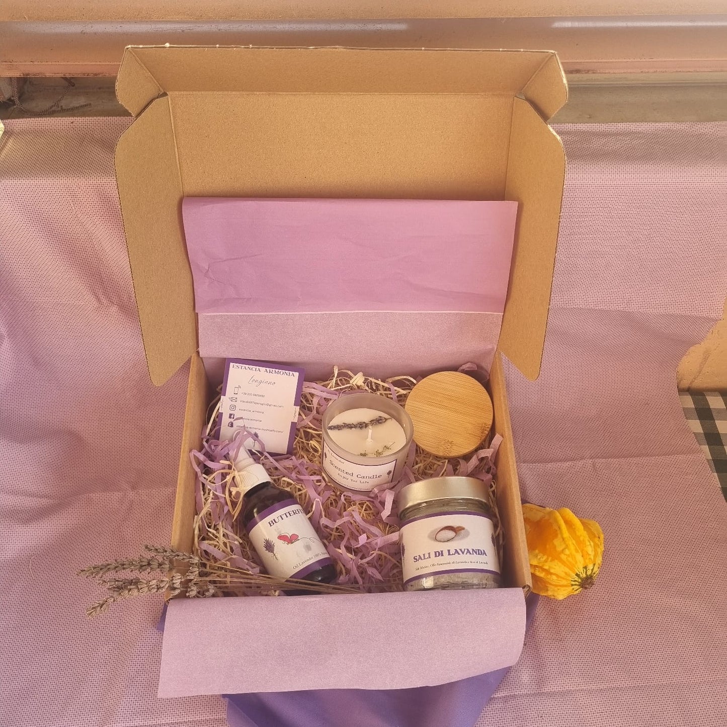 10. Medium Box "Love"