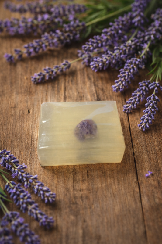 Sapone alla Lavanda con Pietra Ametista